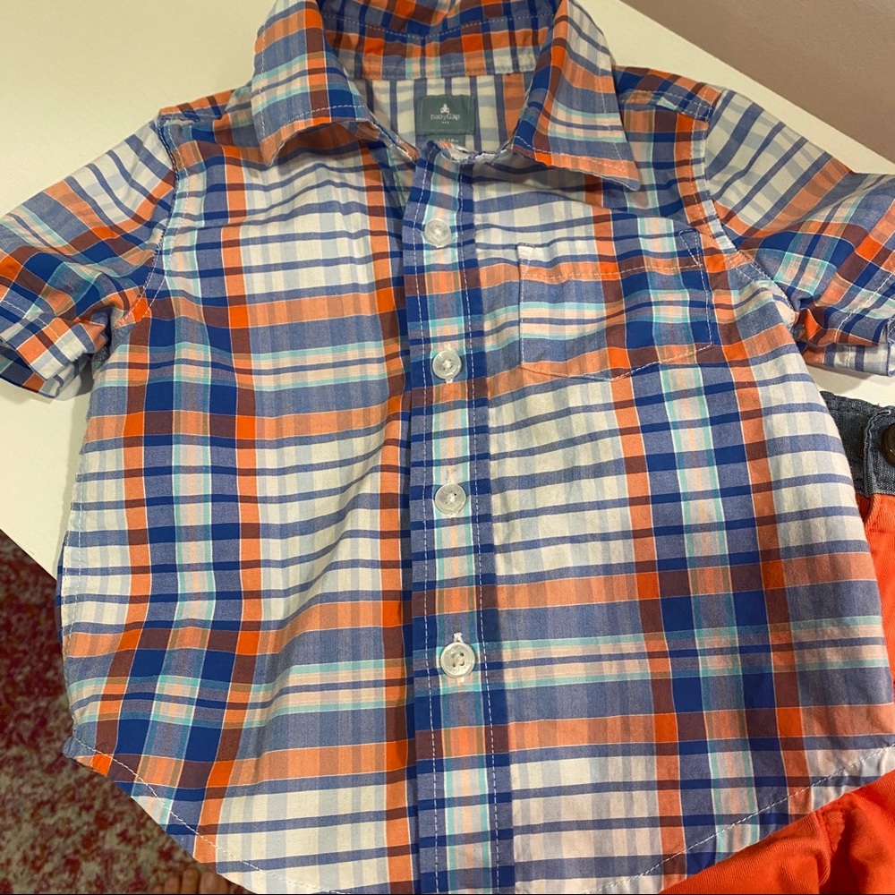 Baby Gap button down shirt. 12-18 months